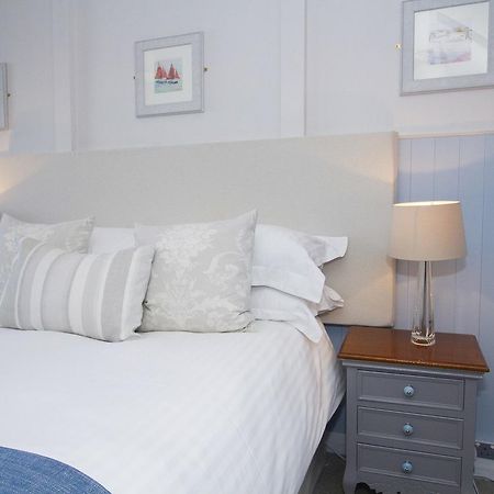 Cliff House Bed & Breakfast New Quay Dış mekan fotoğraf