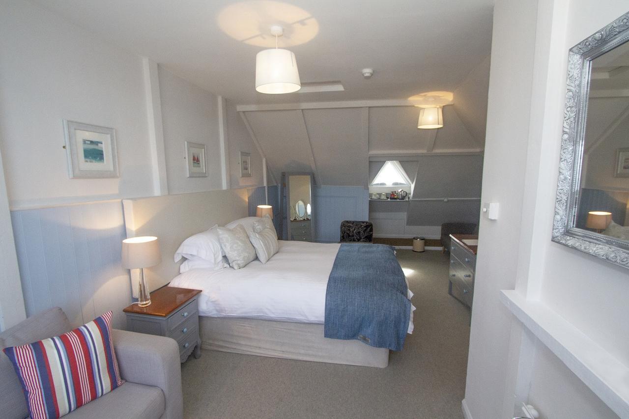 Cliff House Bed & Breakfast New Quay Dış mekan fotoğraf