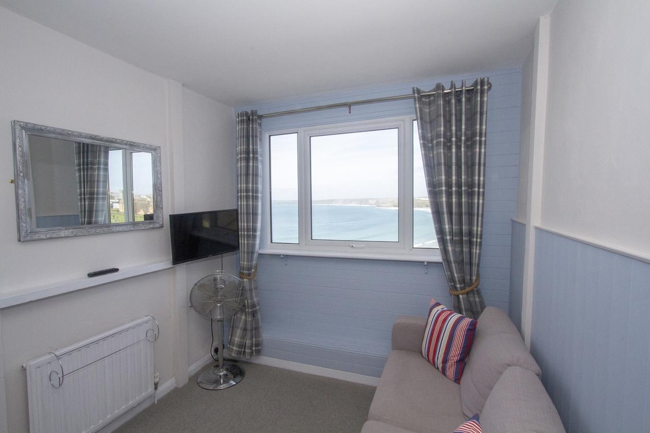 Cliff House Bed & Breakfast New Quay Dış mekan fotoğraf