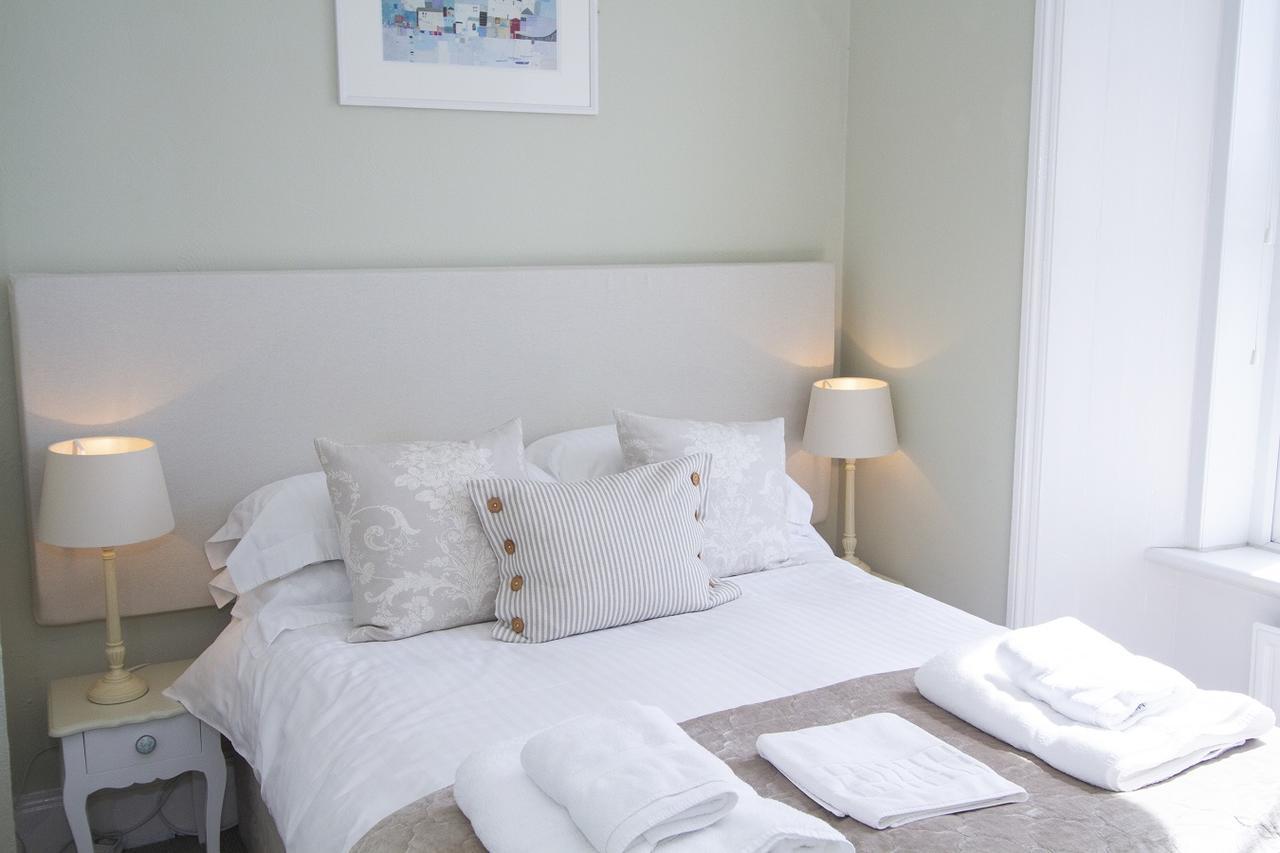 Cliff House Bed & Breakfast New Quay Dış mekan fotoğraf