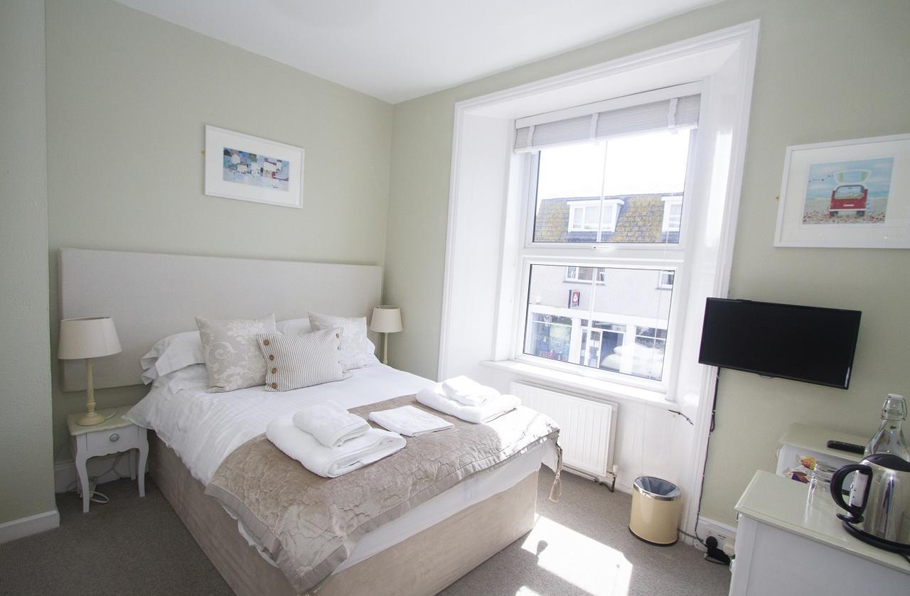 Cliff House Bed & Breakfast New Quay Dış mekan fotoğraf
