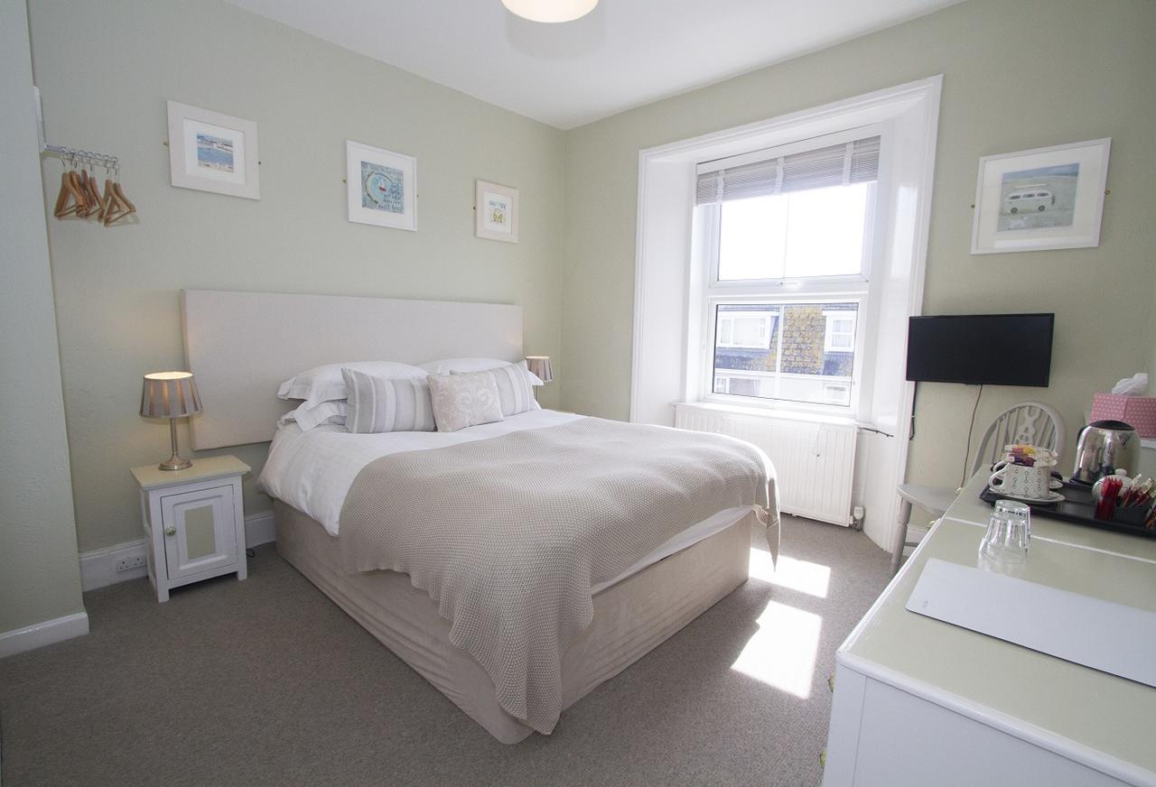 Cliff House Bed & Breakfast New Quay Dış mekan fotoğraf